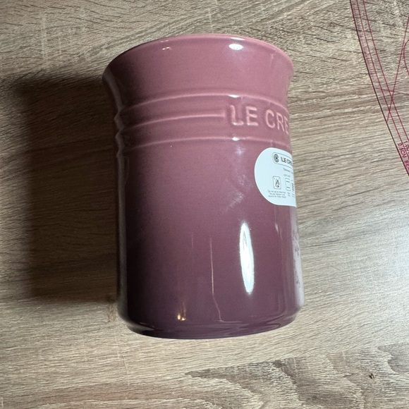 Le Creuset Fig Utensil Holder - Picture 2 of 3